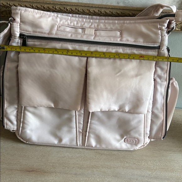 Lug Happy Camper lite pink Travel Bag – Perfect for organizing on-the-go - Picture 5 of 13